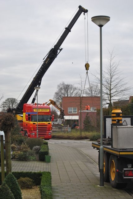 Het neerzetten van het huisje